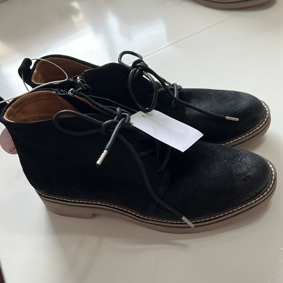 New!! Comfortiva Align Rebeca Full Suede Leather Size Zip Ankle Chuka Black Boot - Picture 2 of 16